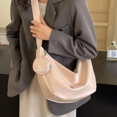 Summer silver bag women's 2024 new fashion high-end shoulder bag large capacity crossbody commuter dumpling bag