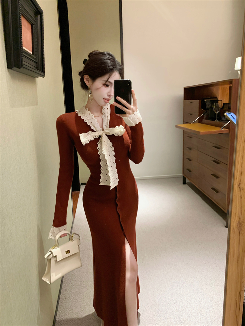 Real shot of autumn and winter high-end design bow slimming slit knitted sweater skirt dress