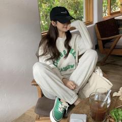 Fashionable Loose Small Trousers Two-piece Casual Sports Suit for Women