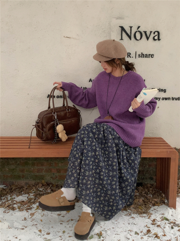 Lazy style loose and versatile purple round neck pullover sweater floral skirt