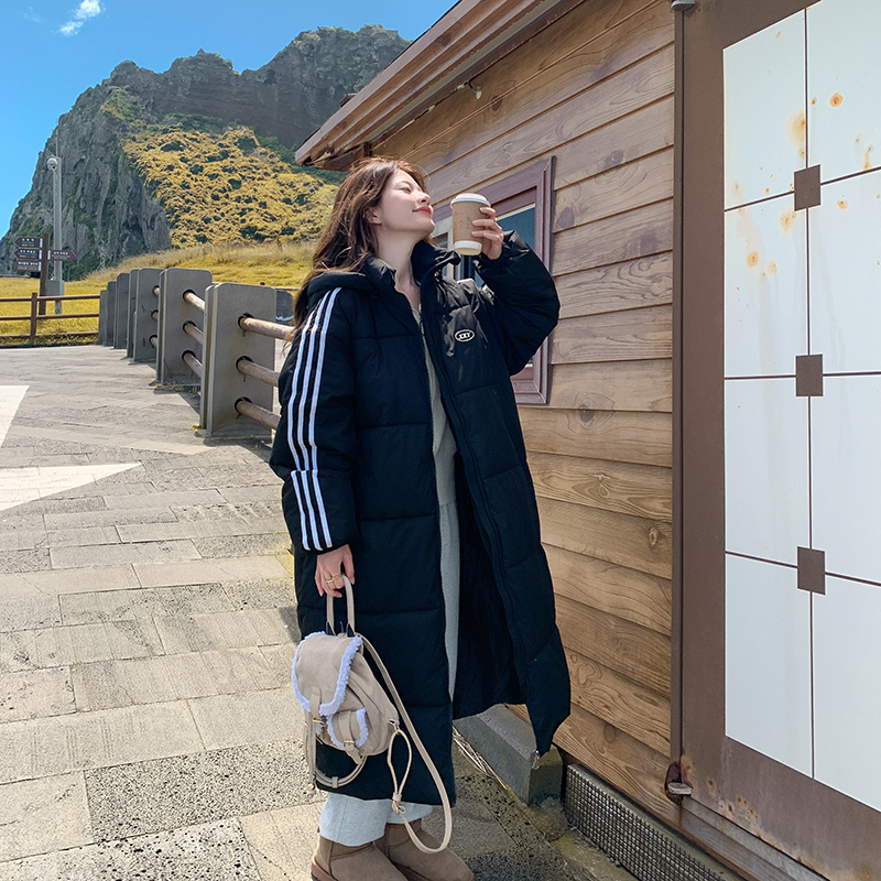 Winter 2024 new couple Korean college style hooded thickened mid-length down jacket for women