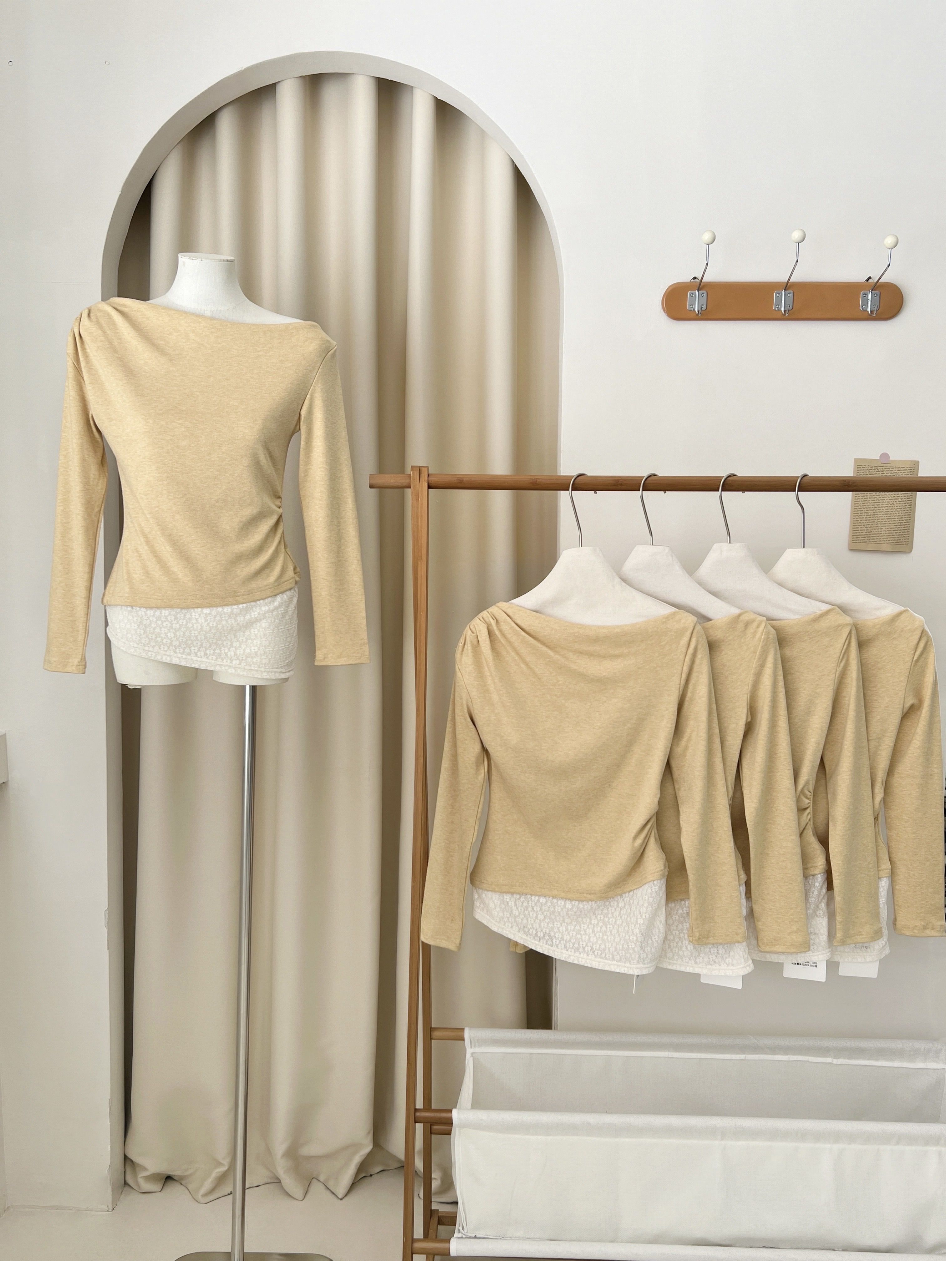someonesometimes original lace splicing asymmetric waist imitation cashmere feel swing collar knitted T-shirt
