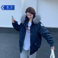 Real shot of short down jacket for female students 2024 new style small high-end design stand-up collar winter coat bread suit