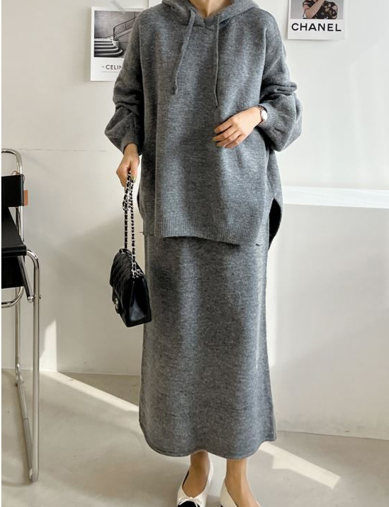 Korean women's autumn and winter loose large size hooded sweater sweater + half-length skirt two-piece suit
