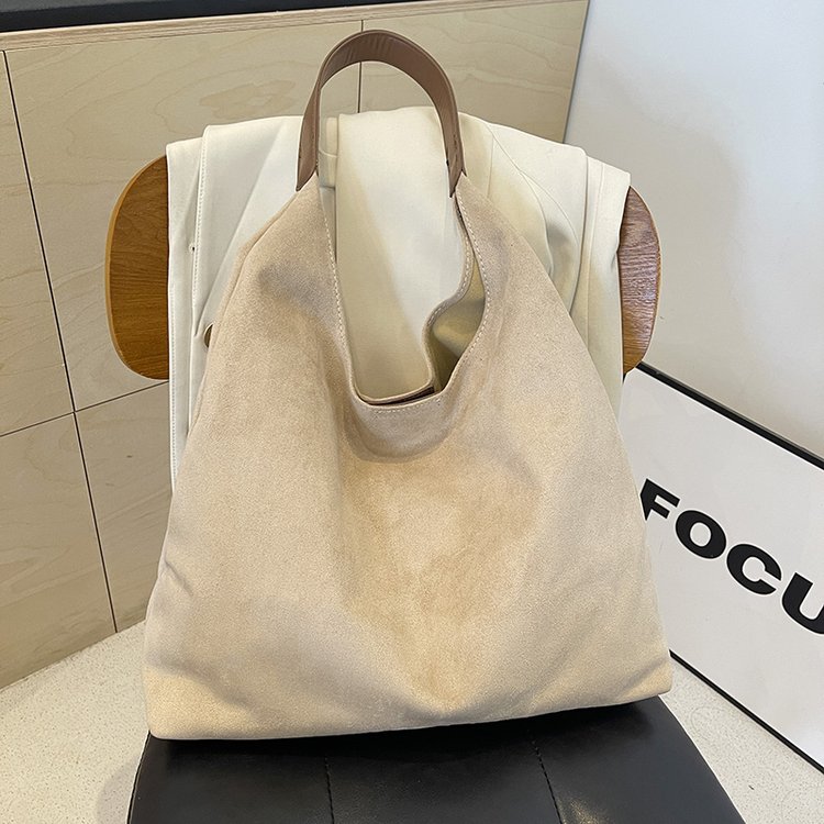 Retro frosted large bag for women 2024 new autumn and winter large-capacity shoulder bag high-end work commuting tote bag