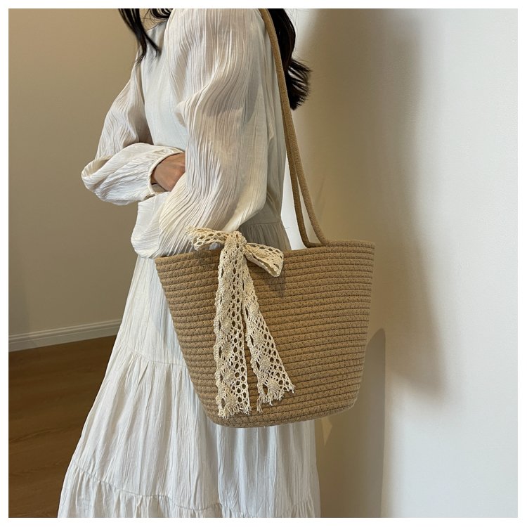 Large-capacity hand-woven bag for women 2024 early spring new tote bag for women ins outing beach vacation bag for women