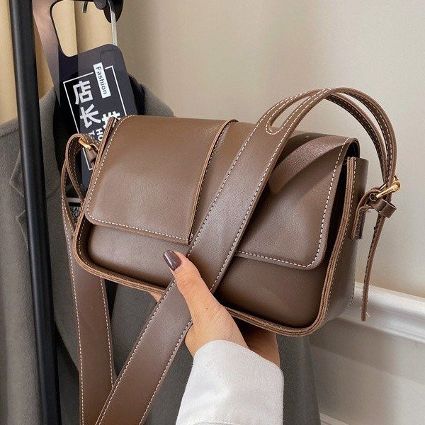 This year's popular small bags for women ins niche new fashion autumn and winter shoulder bags internet celebrity popular small square bags