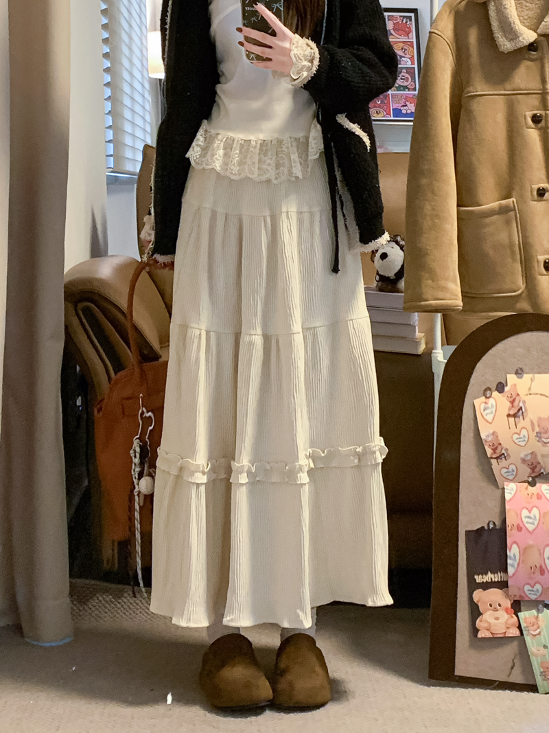 Real shot of spliced ​​fungus velvet skirt for women in autumn 2024 new high-waisted mid-length A-line skirt