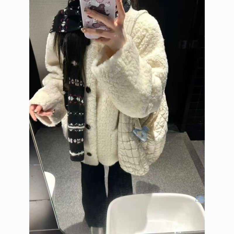 Korean style lazy style round neck long sleeve lamb plush coat winter loose and versatile furry thickened warm coat