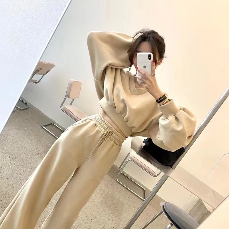 Korean fashion age-reducing casual sweatshirt sports suit for women spring and autumn wide-leg pants hot street Hong Kong style two-piece set