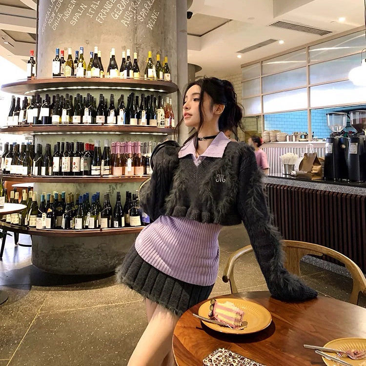 College style suit gray long-sleeved pullover sweater layered sweater for women autumn short skirt three-piece set