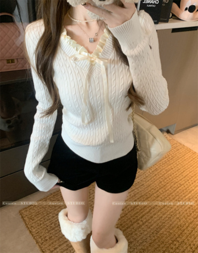 Winter temperament stitching contrasting bow design sweater for women