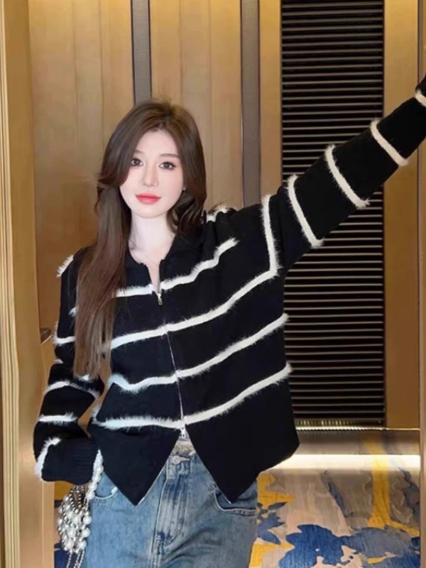 Contrast striped double zipper knitted cardigan for women 2024 autumn and winter new Korean version small imitation mink fur lapel sweater
