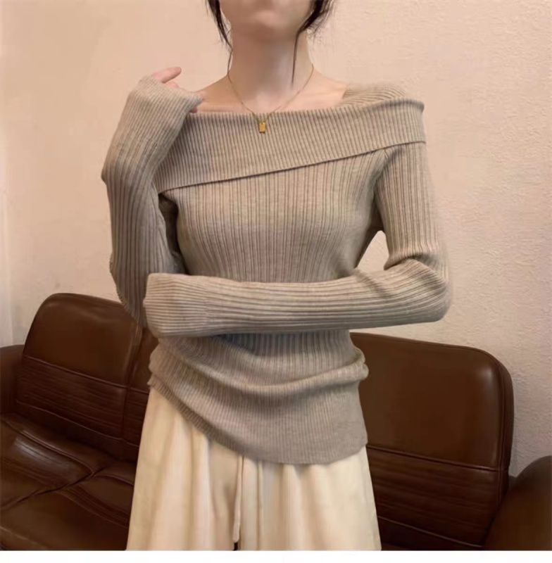 Irregular one-shoulder sweater bottoming shirt for women in autumn and winter, high-end, chic, beautiful, slimming and versatile long-sleeved top