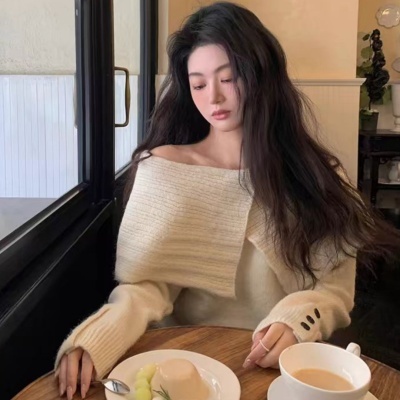 Retro college style apricot large lapel sweater for women in spring, autumn and winter, high-end temperament, casual and versatile knitted top trendy