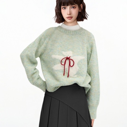 2024 new autumn and winter high-end lazy tops small niche design loose knitted sweater
