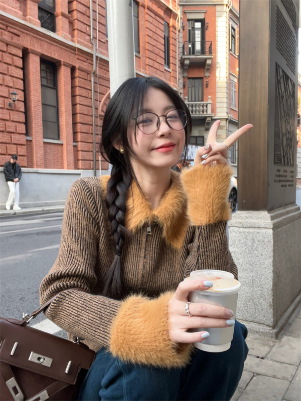 Pure lust sweet niche design doll collar stitching contrasting color furry knitted cardigan