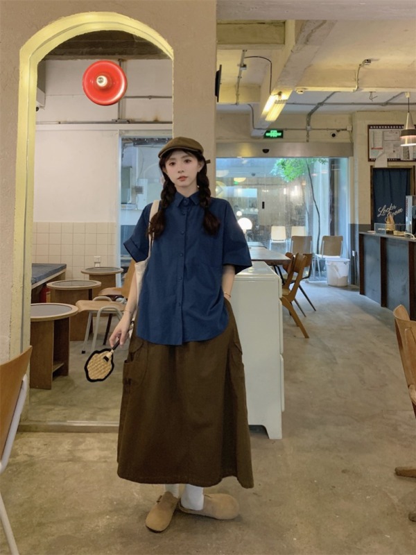 Real shot and real price retro solid color loose short-sleeved shirt + elastic waist pocket work skirt