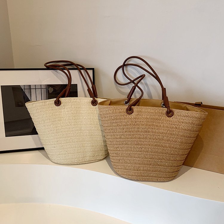 French straw bag women's 2024 summer new fashion woven beach bag large capacity commuter shoulder tote bag