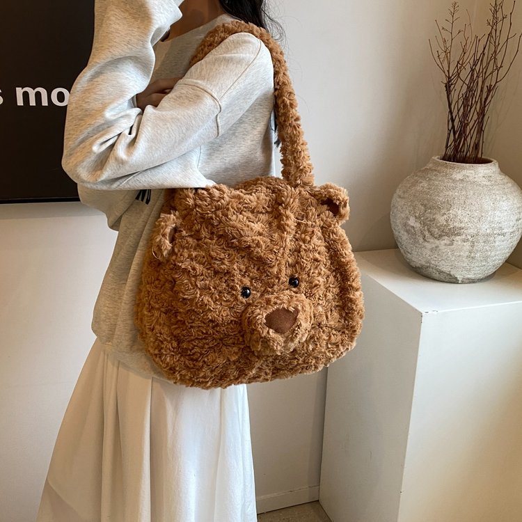 Japanese ins style cute bear plush handbag 2024 super hot cartoon funny plush girly heart backpack