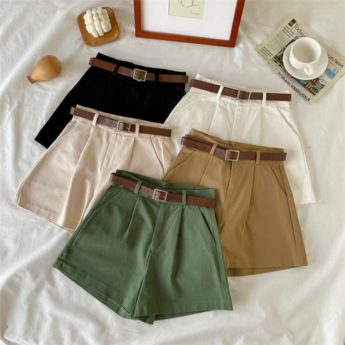 Actual shot of Korean style temperament casual shorts, versatile high-waisted slimming wide-leg pants, hot pants, trendy belt