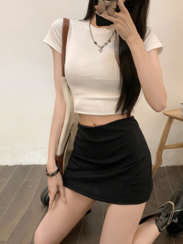 Real shot - hot girl who brings her own safety pants, miniskirt, low waist hip skirt, yoga shorts