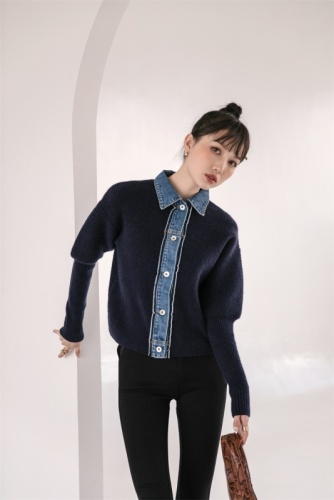 ins cardigan sweater women's loose design denim stitching white thickened Korean style jacket autumn new trend