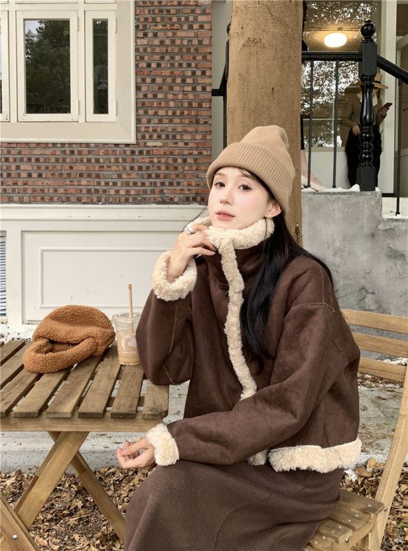 New Maillard brown reversible fur and lamb wool short motorcycle jacket