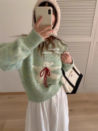 2024 new autumn and winter high-end lazy tops small niche design loose knitted sweater