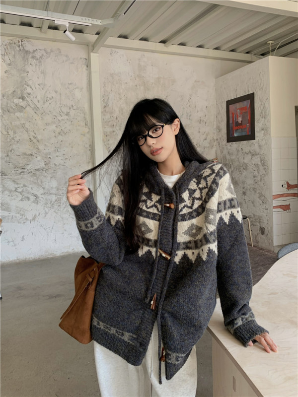 American heavyweight Fair Isle thickened hooded sweater cardigan coat for women autumn and winter new knitted