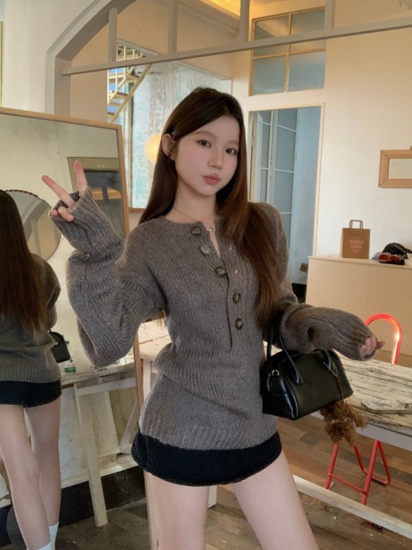 Pullover sweater for women in autumn and winter, loose, lazy, soft and waxy sweater, half open, slim collar, versatile top
