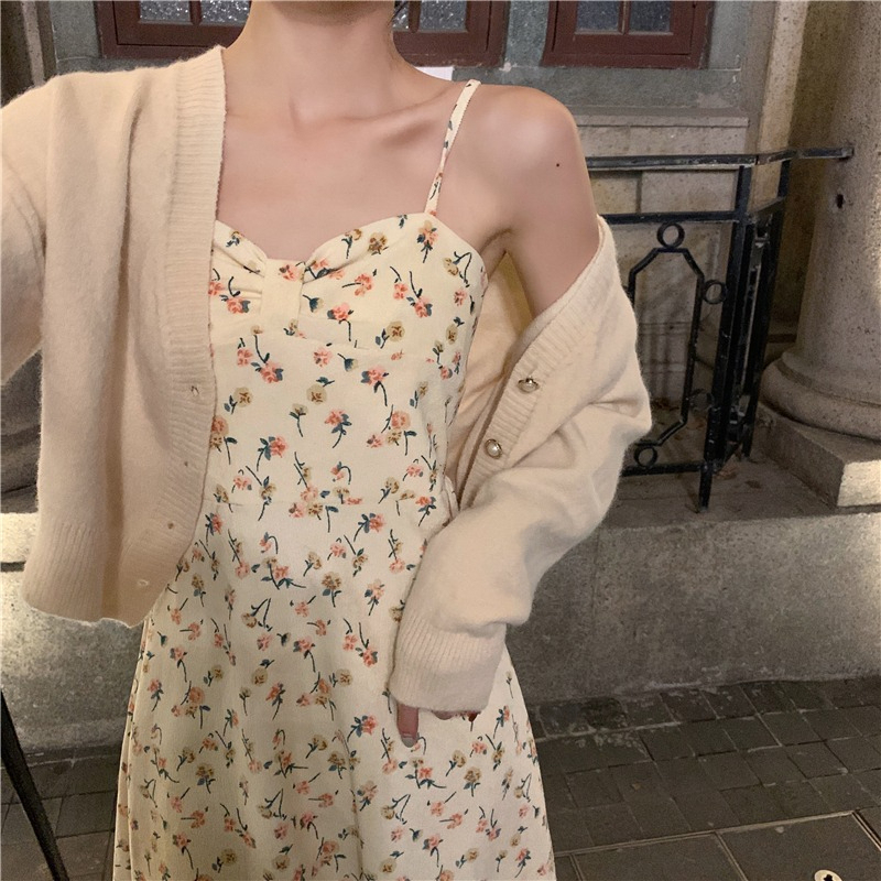 Chic and Unique Dress 2023 Summer New French Floral Suspender Skirt This year’s most popular skirt
