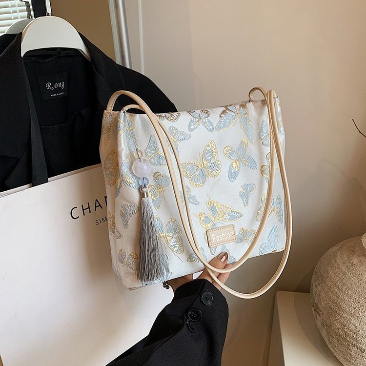 New Chinese style foreign style large capacity armpit bag for women 2024 new fashion work commuting shoulder bucket bag