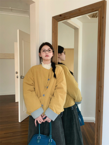 Practical goose yellow and blue reversible round neck thickened warm cotton jacket