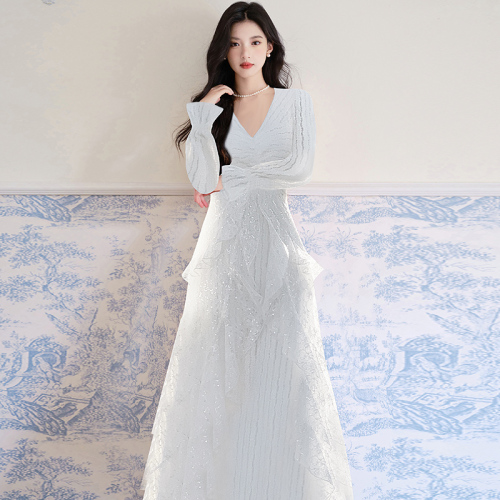 Large size French gentle style knitted sweater dress for women with high-end lace splicing slim long skirt