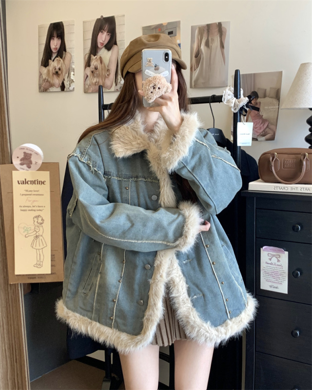 American retro plush denim jacket for women winter new style washed spliced ​​fur collar padded top