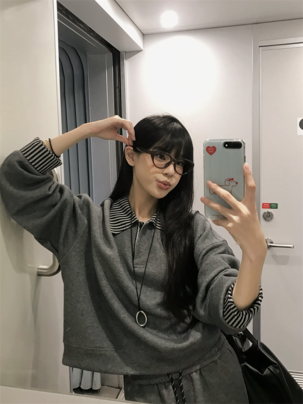 Salt style street-level age-reducing early autumn suit spliced ​​sweatshirt high-waisted slimming skirt
