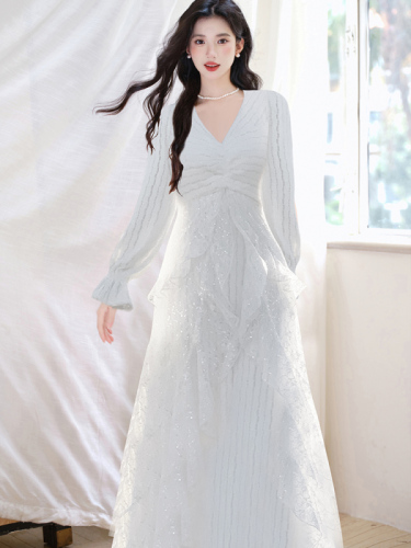 Large size French gentle style knitted sweater dress for women with high-end lace splicing slim long skirt