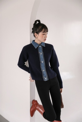 ins cardigan sweater women's loose design denim stitching white thickened Korean style jacket autumn new trend