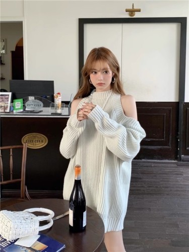 Nuopin lusty girl lazy style halterneck casual off-shoulder loose long sweater sweater top for women