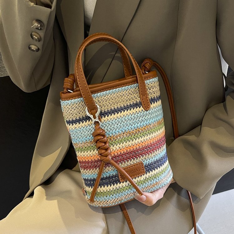 Fashion mobile phone bag 2024 new summer high-end texture casual versatile simple contrast color portable shoulder crossbody bag