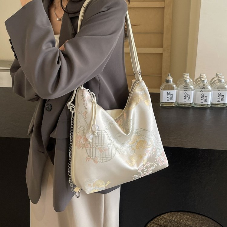 National style embroidered backpack for women 2024 summer new fashion new Chinese style versatile tote bag trendy shoulder bag for women