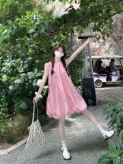 Real shot Korean version of sweet and cute sundress, age-reducing pink flower bud dress