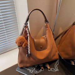 Cross-border high-end retro large-capacity bag for women 2024 new autumn and winter commuter backpack single shoulder support