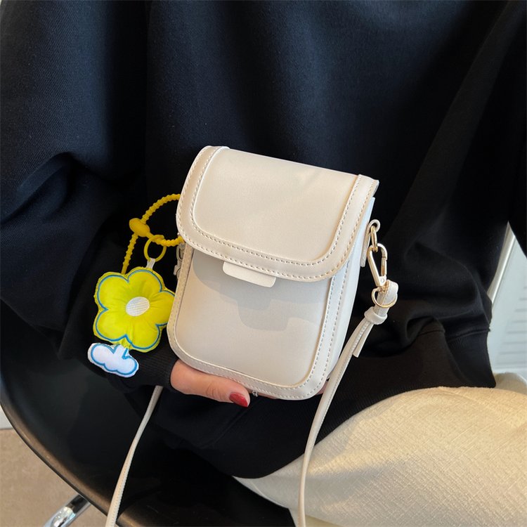 This year's popular small bag women's summer 2024 new trendy fashion simple shoulder bag versatile crossbody mobile phone bag