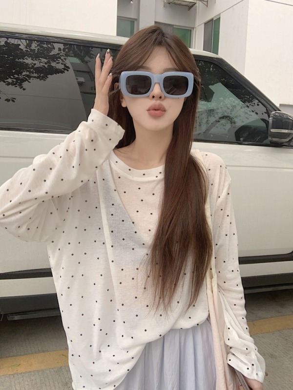 Long-sleeved see-through T-shirt women's spring base layer Korean chic chic white loose sun protection top