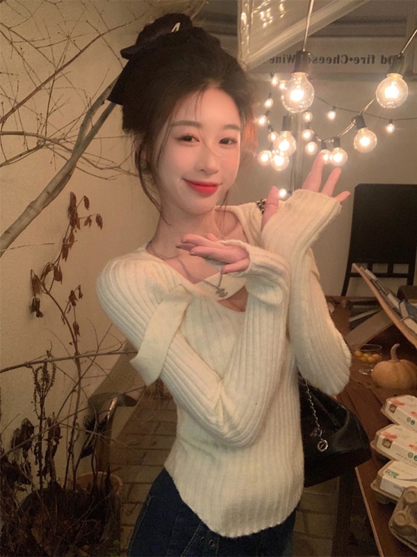 Pure lust sweater autumn and winter design, unique and versatile, slim-fitting bottoming sweater, sweater top for women