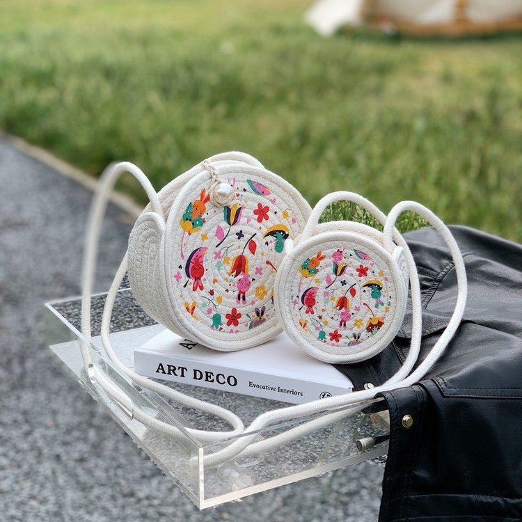 Summer new style Internet celebrity cute cartoon coin purse women's bag Korean style woven contrast color single shoulder cross-body small round bag