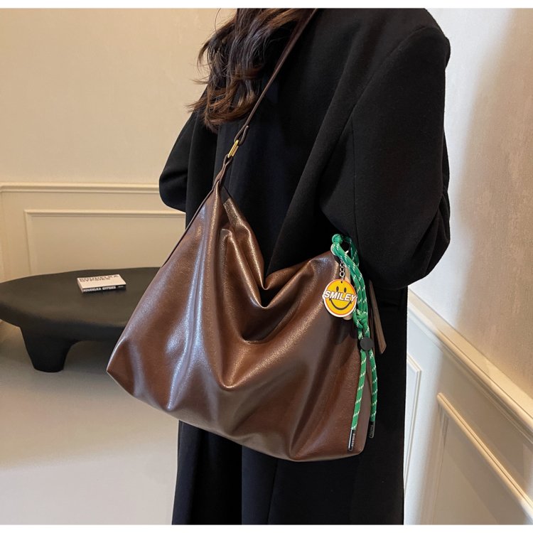 Cross-border casual large-capacity bag women's 2024 new autumn and winter retro versatile crossbody bag shoulder tote bag
