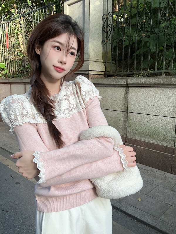 Autumn and winter new style lace splicing sweater top temperament age-reducing bottoming sweater for women